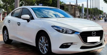 MAZDA 3 TRẮNG